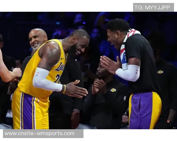 八村塁谈防守文班：强调对抗和紧贴让对手难以发挥